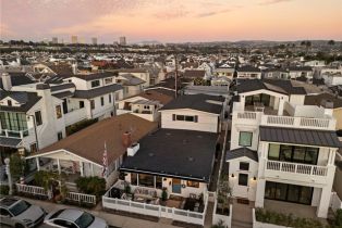 Single Family Residence, 210 Collins ave, Newport Beach, CA 92662 - 5