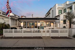 Single Family Residence, 210 Collins AVE, Newport Beach, CA  Newport Beach, CA 92662