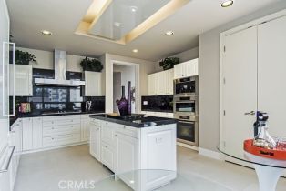 Condominium, 10776 Wilshire blvd, Westwood, CA 90024 - 8