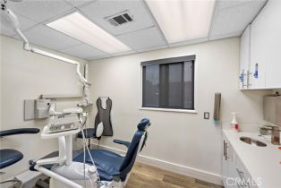 Residential Income, 133 Avenida Granada, San Clemente, CA 92672 - 5