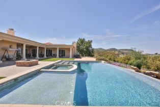 Single Family Residence, 37305 Calle De Lobo, Murrieta, CA 92562 - 55