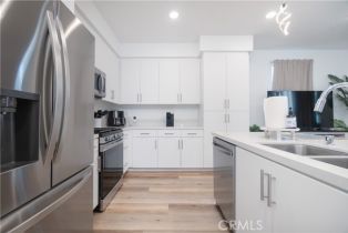 Townhouse, 17941 Olivia ln, Huntington Beach, CA 92647 - 11