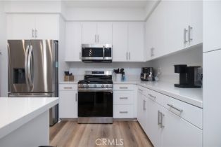 Townhouse, 17941 Olivia ln, Huntington Beach, CA 92647 - 9