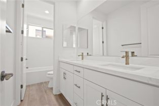 Townhouse, 364 Baluster, Irvine, CA 92618 - 24