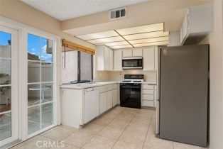 Single Family Residence, 2907 Cottonwood st, Orange, CA 92865 - 13