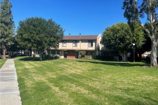 Single Family Residence, 2907 Cottonwood st, Orange, CA 92865 - 4