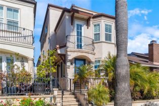 Single Family Residence, 519 13th ST, Huntington Beach, CA  Huntington Beach, CA 92648