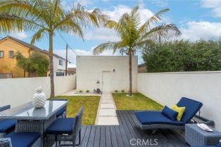 Single Family Residence, 222 Detroit ave, Huntington Beach, CA 92648 - 9