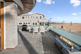 Single Family Residence, 126 Oceanfront, Newport Beach, CA 92661 - 21
