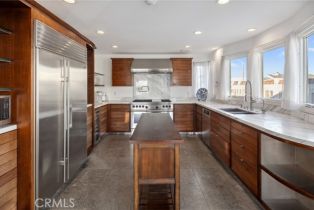 Single Family Residence, 126 Oceanfront, Newport Beach, CA 92661 - 23