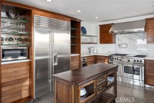 Single Family Residence, 126 Oceanfront, Newport Beach, CA 92661 - 24