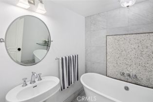 Single Family Residence, 126 Oceanfront, Newport Beach, CA 92661 - 44