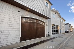 Single Family Residence, 126 Oceanfront, Newport Beach, CA 92661 - 49