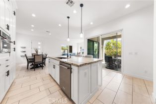 Condominium, 229 Sawbuck, Irvine, CA 92618 - 8