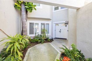 Condominium, 6 Baristo, Irvine, CA 92612 - 4