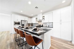 Condominium, 201 Trailblaze, Irvine, CA 92618 - 14