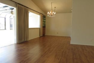 Townhouse, 8886 Plumas cir, Huntington Beach, CA 92646 - 8