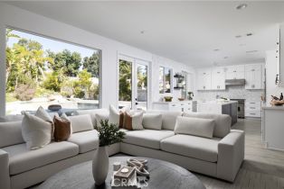 Single Family Residence, 7375 Sherwood dr, Huntington Beach, CA 92648 - 7