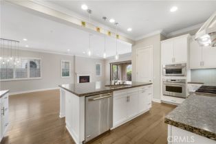 Single Family Residence, 116 Bridle Path, Irvine, CA 92602 - 11