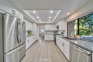 Condominium, 28 Rocky Knoll, Irvine, CA 92612 - 16