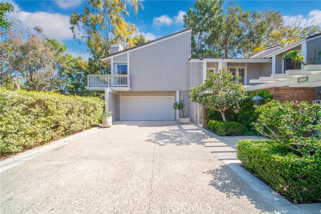 Condominium, 28 Rocky Knoll, Irvine, CA 92612 - 1