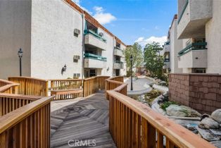 Condominium, 360 Euclid ave, Pasadena, CA 91101 - 21