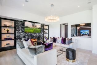 Condominium, 1139 GRANVILLE, Newport Beach, CA 92660 - 3