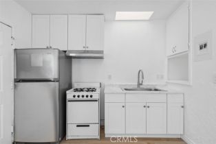 Apartment, 320 14th st, Huntington Beach, CA 92648 - 3