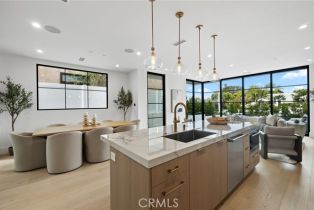 Condominium, 506 Avocado ave, Corona Del Mar, CA 92625 - 7