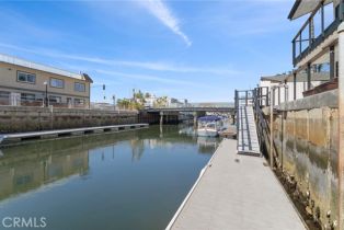 Single Family Residence, 16833 Bayview dr, Huntington Beach, CA 92649 - 32