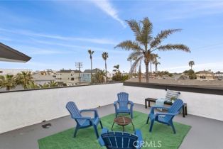 Single Family Residence, 16833 Bayview dr, Huntington Beach, CA 92649 - 34