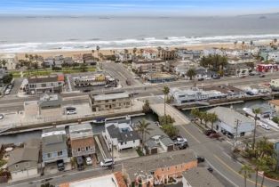 Single Family Residence, 16833 Bayview dr, Huntington Beach, CA 92649 - 38