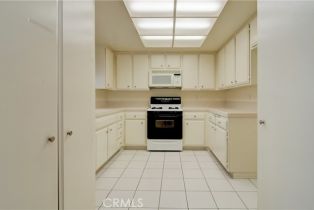 Condominium, 8933 Amador cir, Huntington Beach, CA 92646 - 13