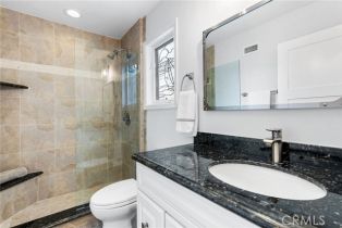 Condominium, 1819 Bay ave, Newport Beach, CA 92663 - 38