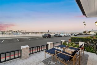 Condominium, 1819 Bay ave, Newport Beach, CA 92663 - 4