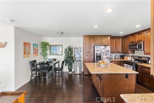 Residential Income, 121 La Ronda, San Clemente, CA 92672 - 5