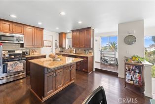 Residential Income, 121 La Ronda, San Clemente, CA 92672 - 8