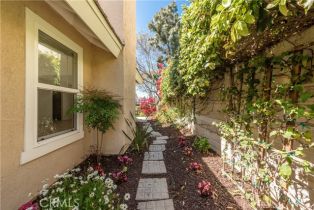 Condominium, 10 Windsong, Irvine, CA 92614 - 5