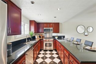 Condominium, 5447 Centralia st, Long Beach, CA 90808 - 11