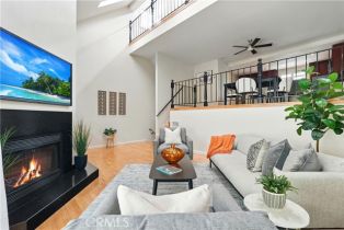 Condominium, 5447 Centralia st, Long Beach, CA 90808 - 5