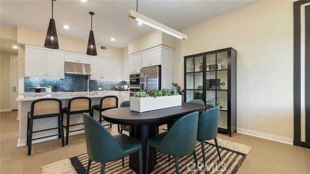Condominium, 405 Mulligan, Irvine, CA 92618 - 1