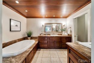 Single Family Residence, 26171 Glen Canyon dr, Laguna Hills, CA 92653 - 24