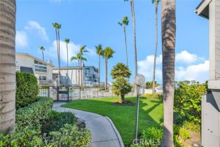Condominium, 16255 Pacific Circle, Huntington Beach, CA 92649 - 46