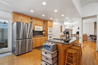 Single Family Residence, 8381 Lomond dr, Huntington Beach, CA 92646 - 10