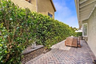Single Family Residence, 8381 Lomond dr, Huntington Beach, CA 92646 - 32