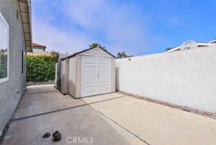 Single Family Residence, 8381 Lomond dr, Huntington Beach, CA 92646 - 33