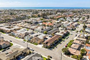 Residential Income, 16861 Green ln, Huntington Beach, CA 92649 - 5