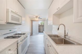 Residential Income, 16861 Green ln, Huntington Beach, CA 92649 - 6