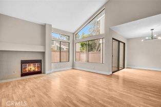 Condominium, 401 Deerfield ave, Irvine, CA 92606 - 3