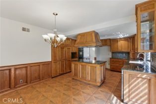 Single Family Residence, 17192 Saint Andrews ln, Huntington Beach, CA 92649 - 11